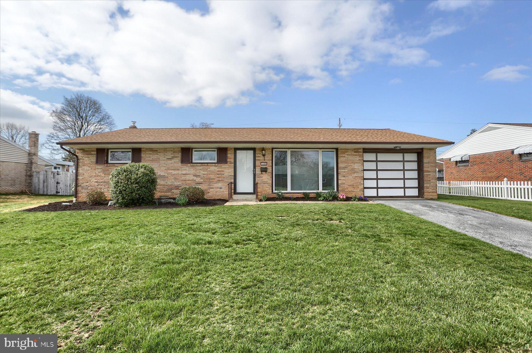 WINDSOR PARK - Residential