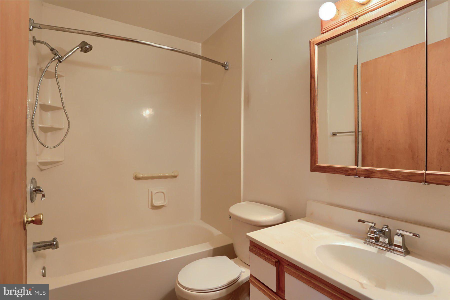 WINDSOR PARK - Residential