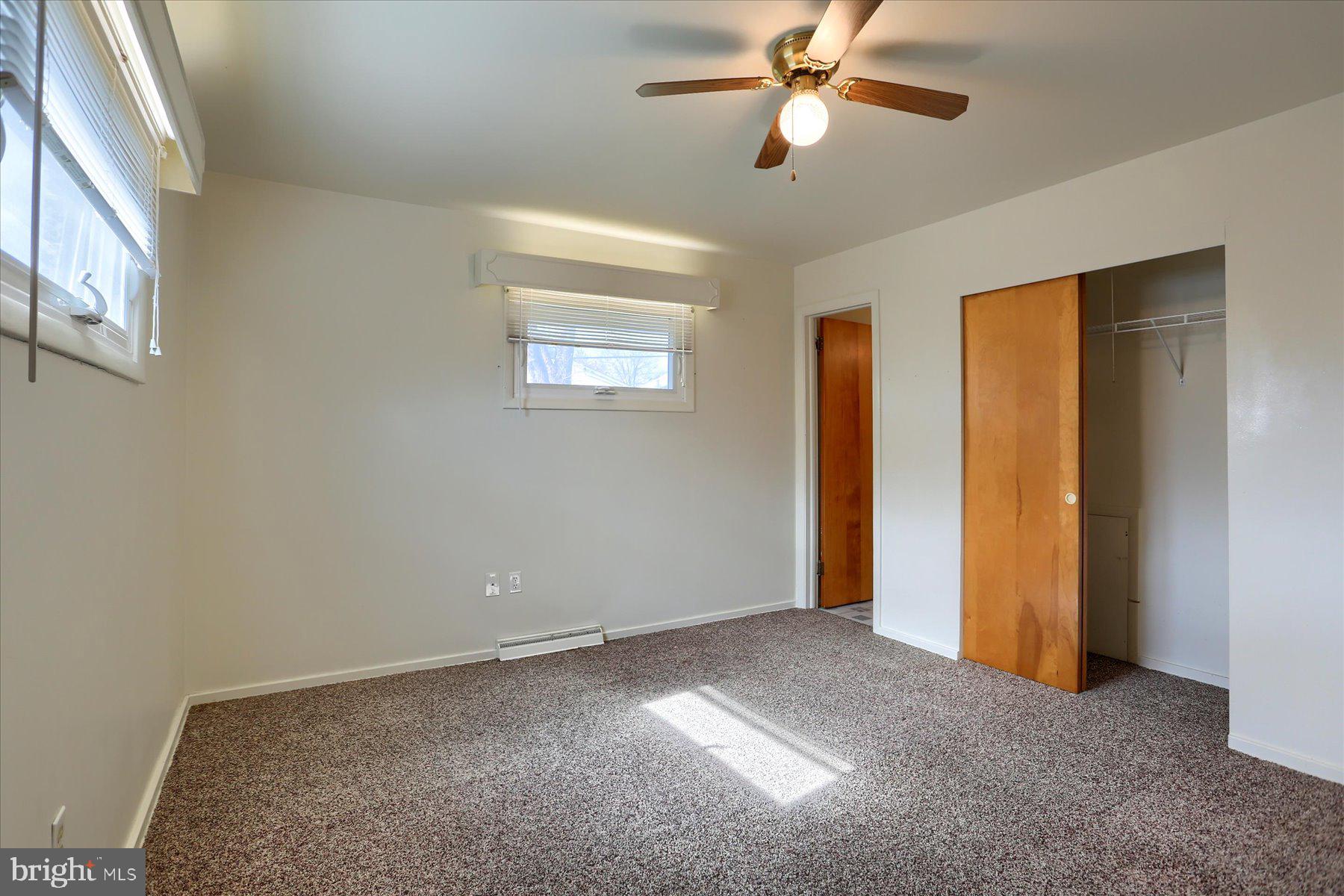 WINDSOR PARK - Residential