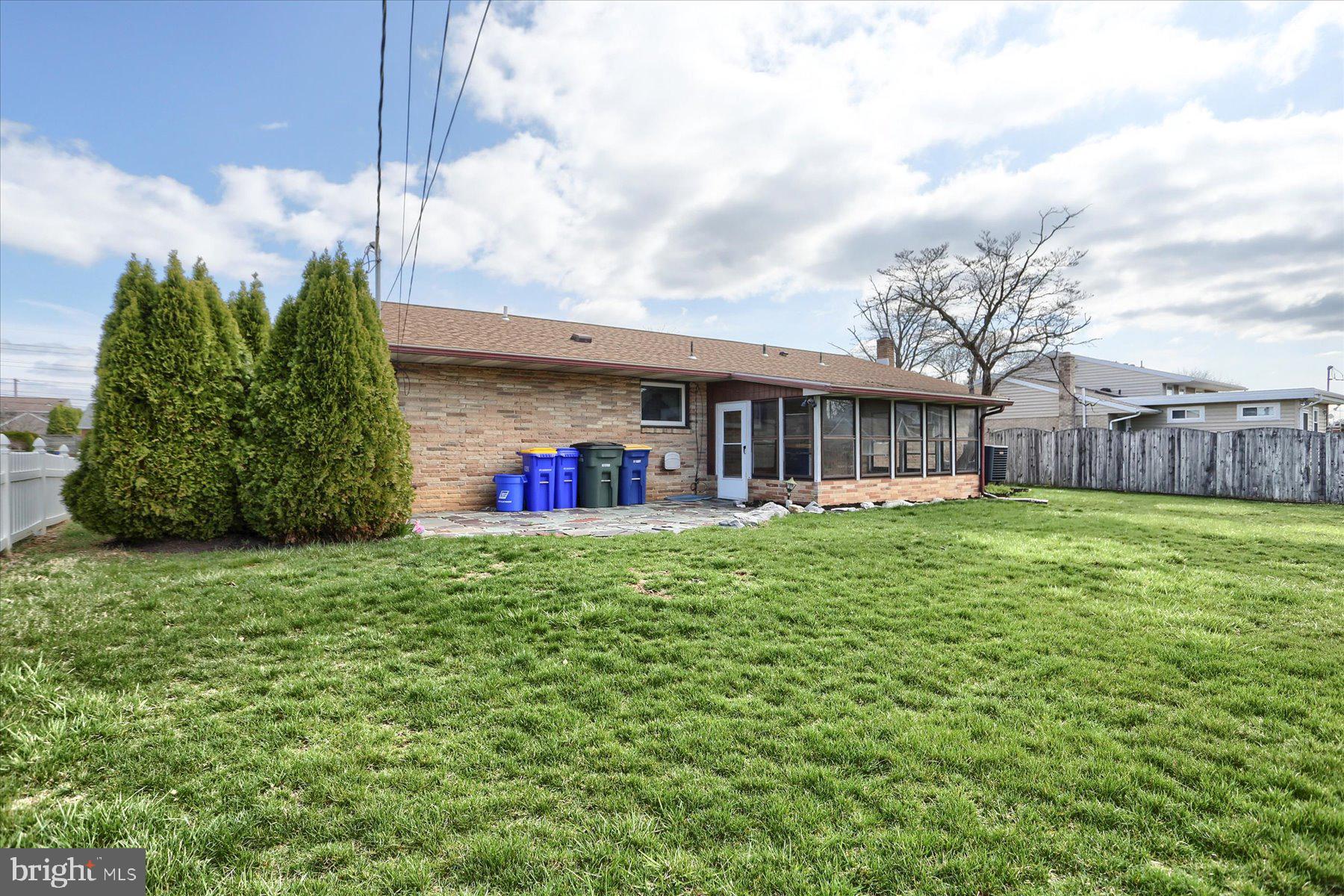 WINDSOR PARK - Residential