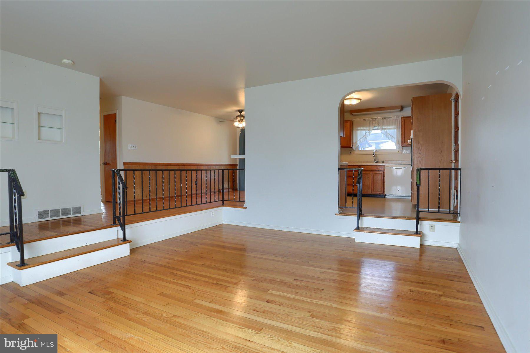 WINDSOR PARK - Residential