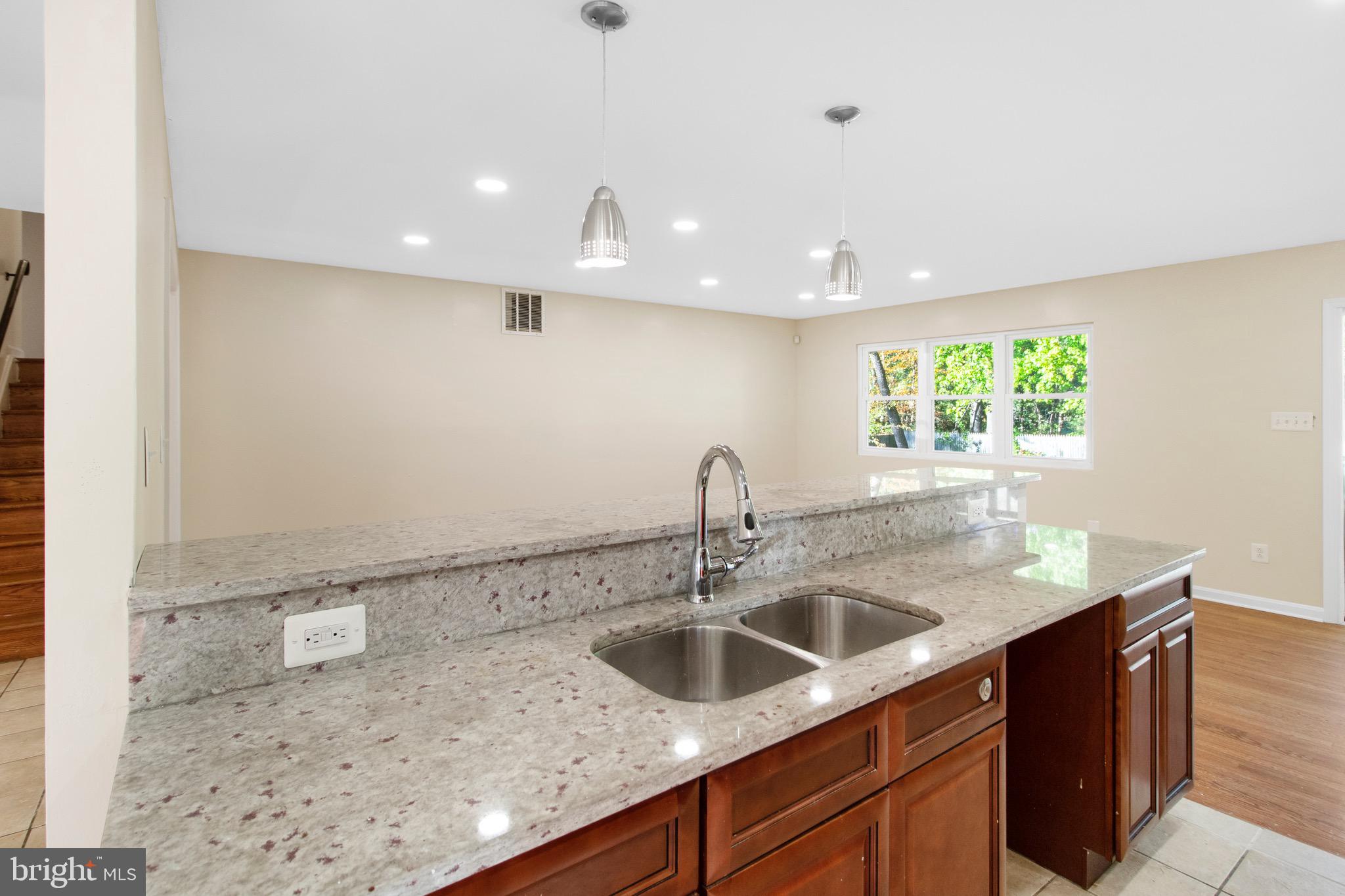 GOOD LUCK HEIGHTS - Residential