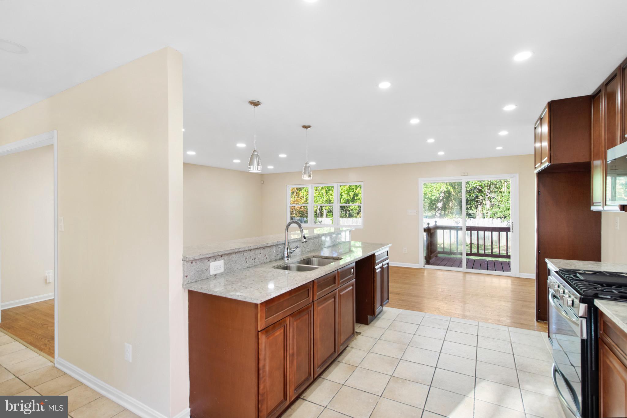 GOOD LUCK HEIGHTS - Residential