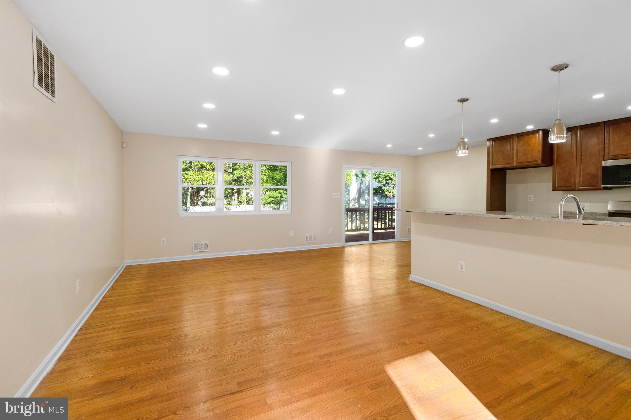 GOOD LUCK HEIGHTS - Residential