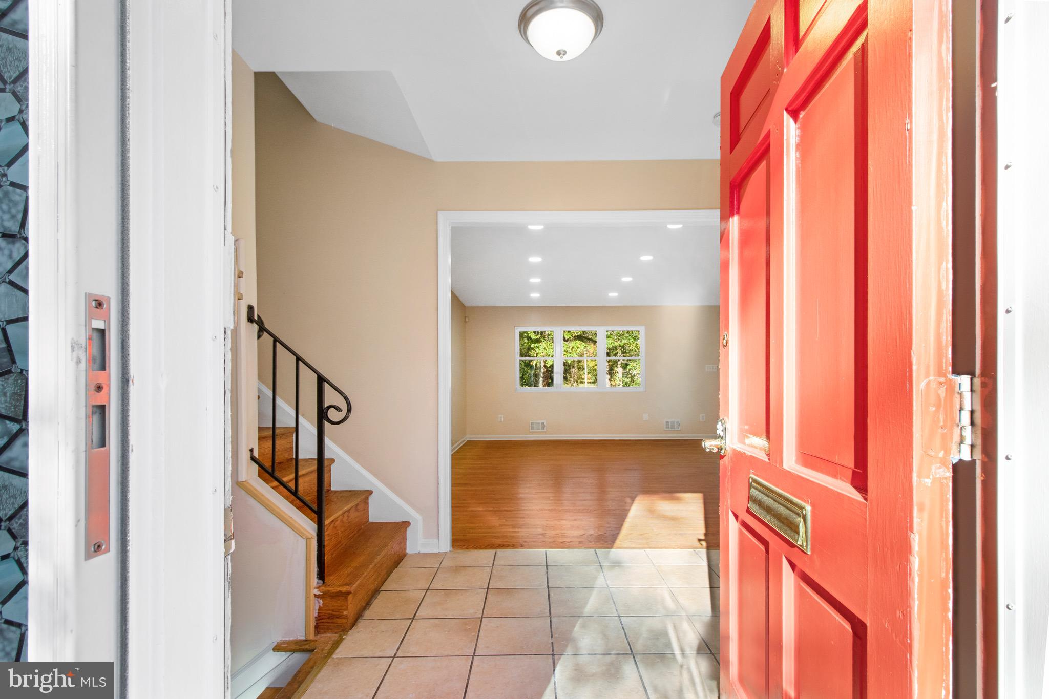 GOOD LUCK HEIGHTS - Residential