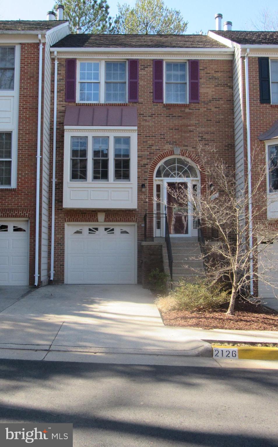 COURTHOUSE STATION - Residential Lease