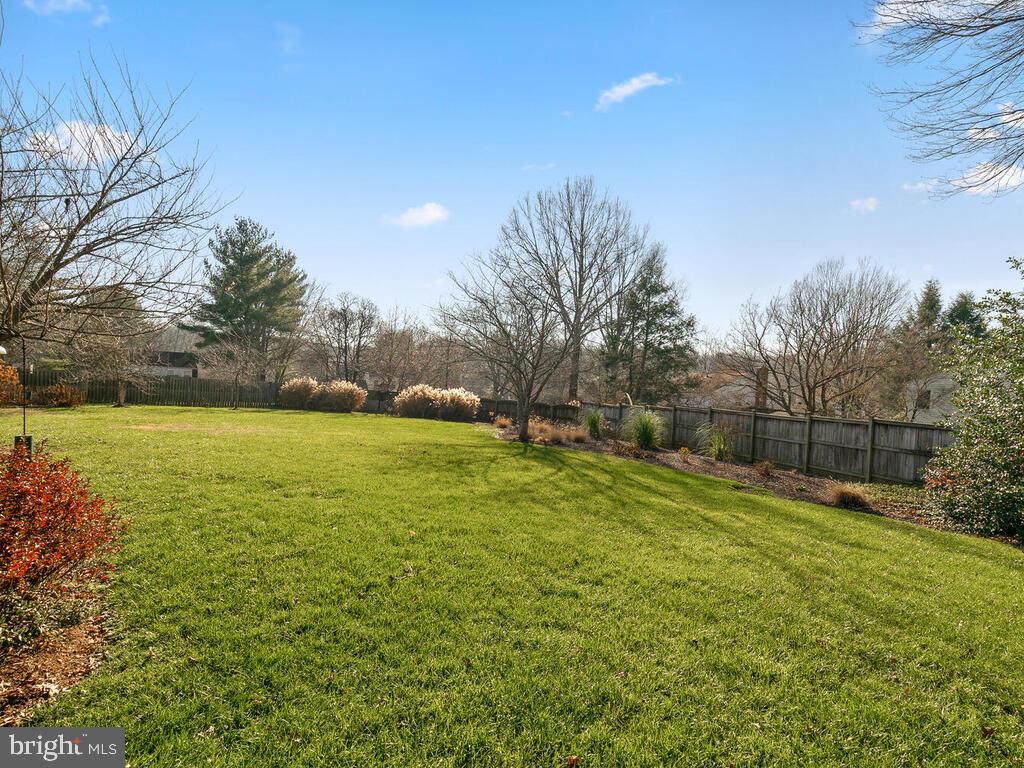 NORBECK ESTATES - Residential