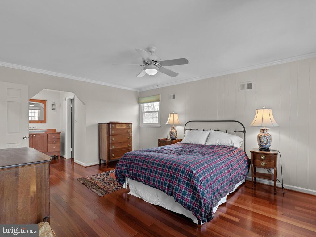 NORBECK ESTATES - Residential