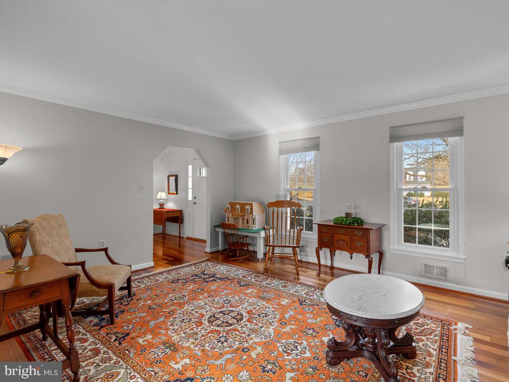 NORBECK ESTATES - Residential