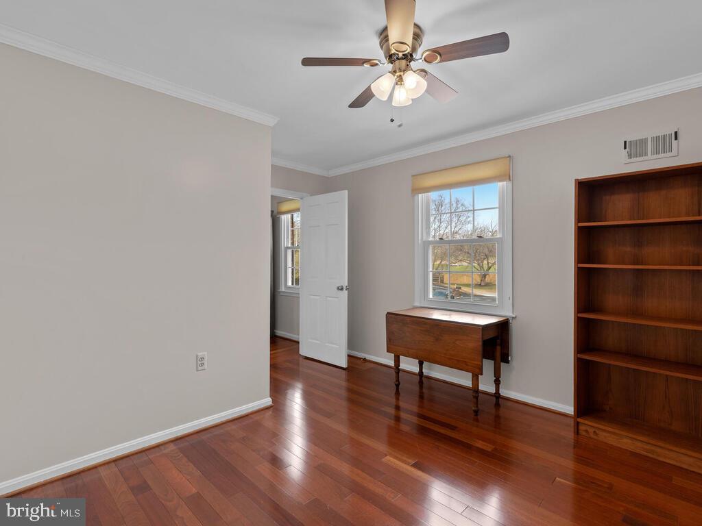 NORBECK ESTATES - Residential