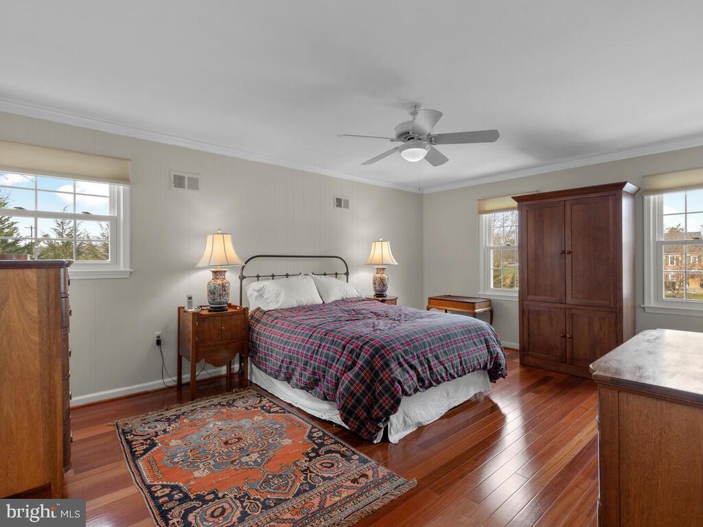 NORBECK ESTATES - Residential