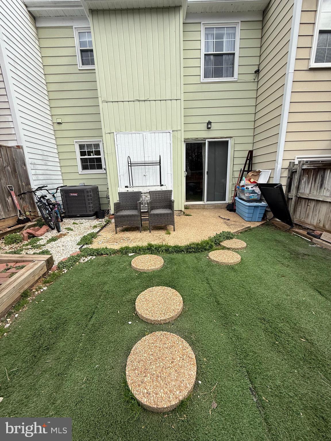 BLAKELEE - Residential