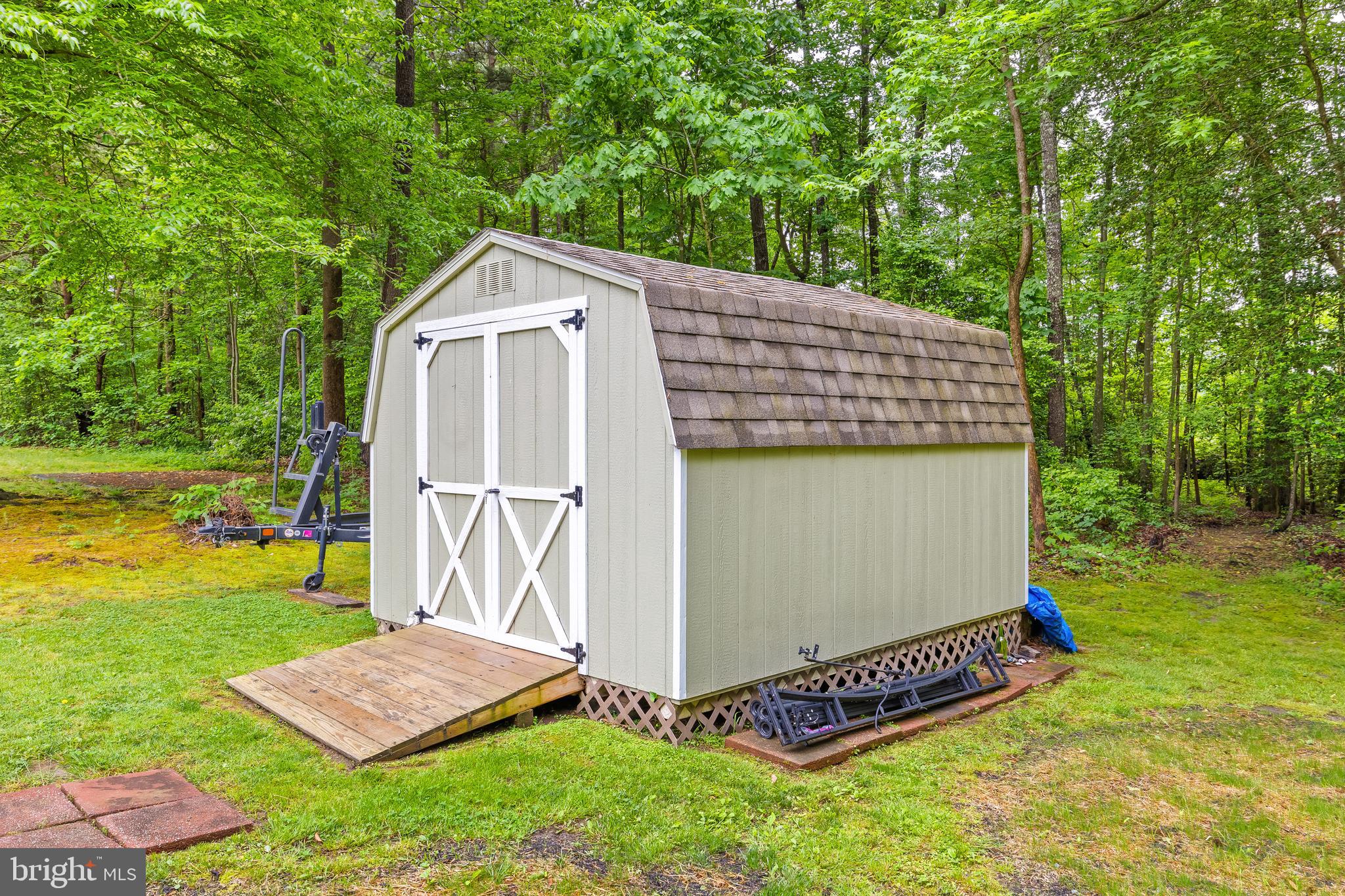 LAKE CAROLINE - Residential