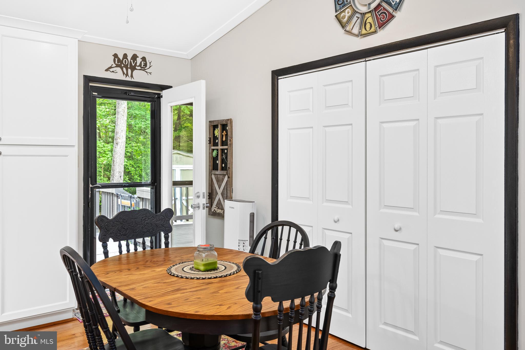 LAKE CAROLINE - Residential