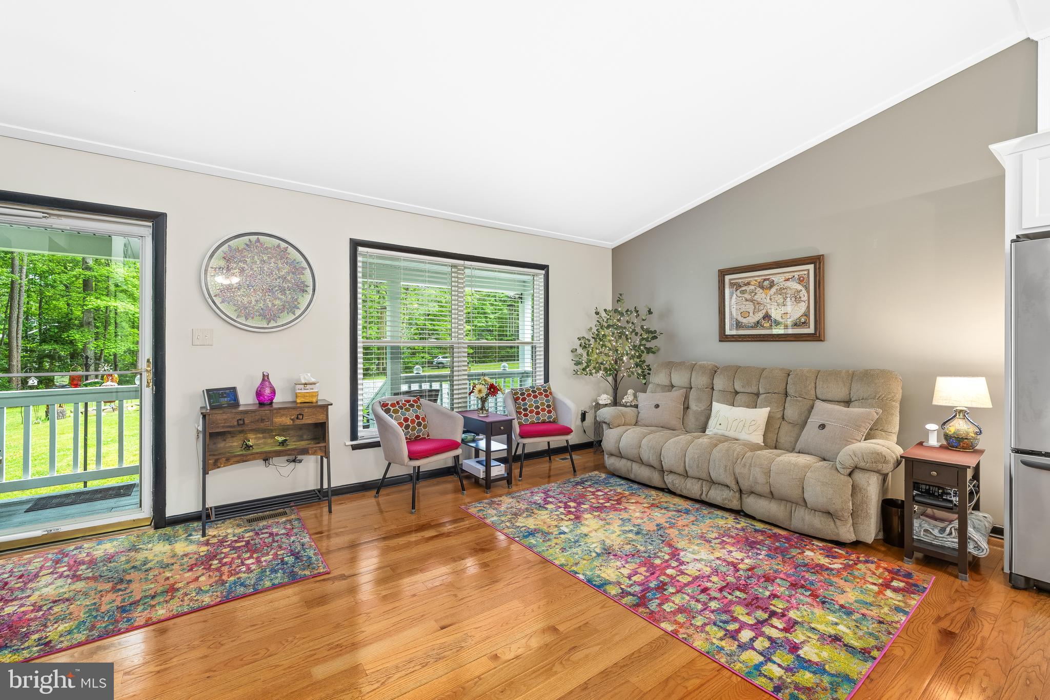 LAKE CAROLINE - Residential