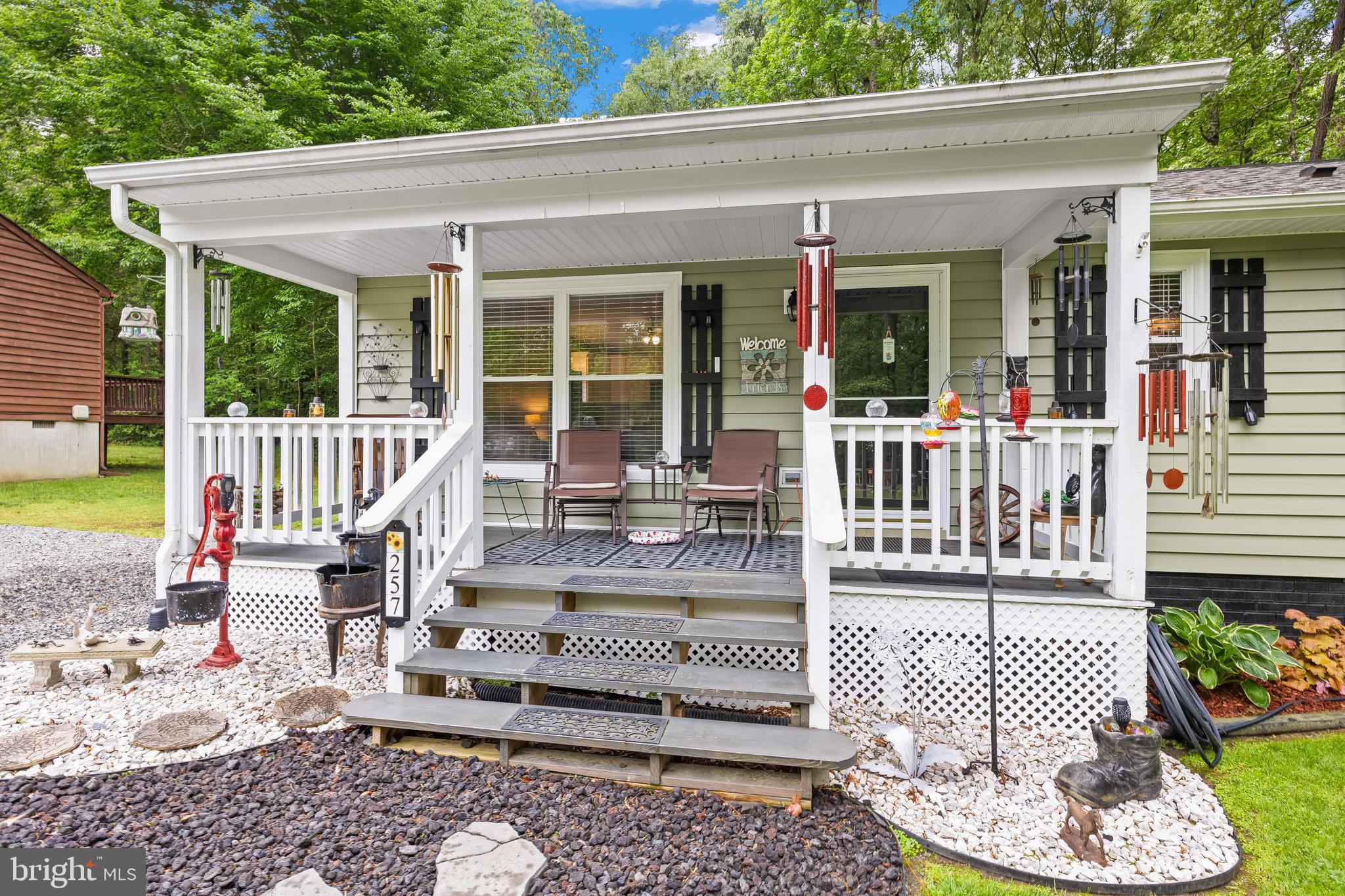 LAKE CAROLINE - Residential