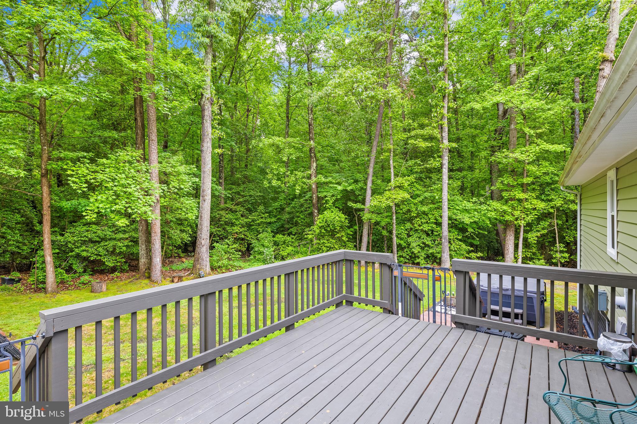 LAKE CAROLINE - Residential