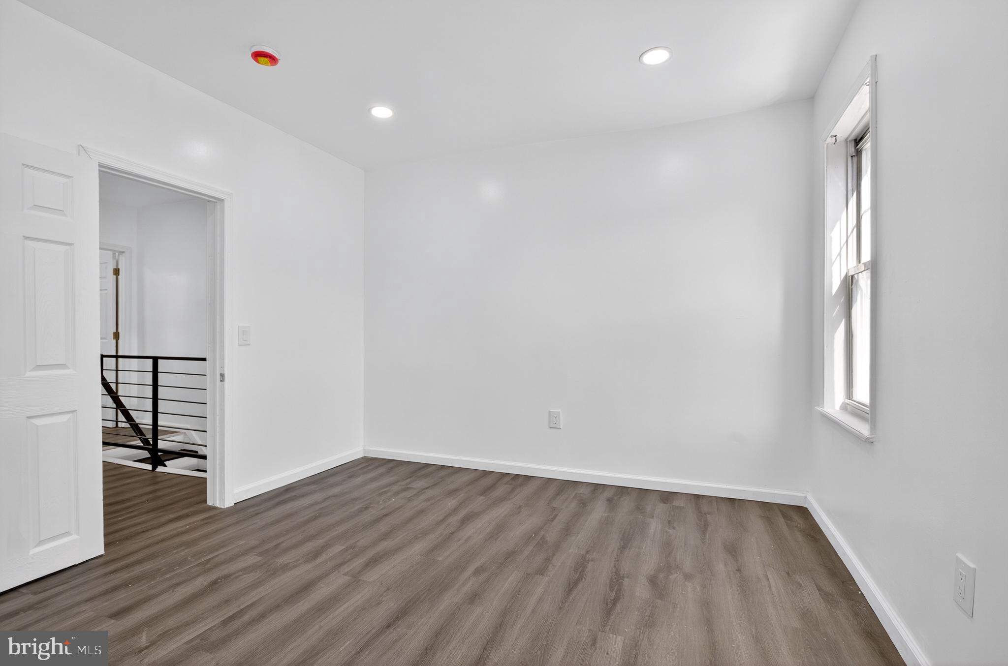 PORT RICHMOND - Residential