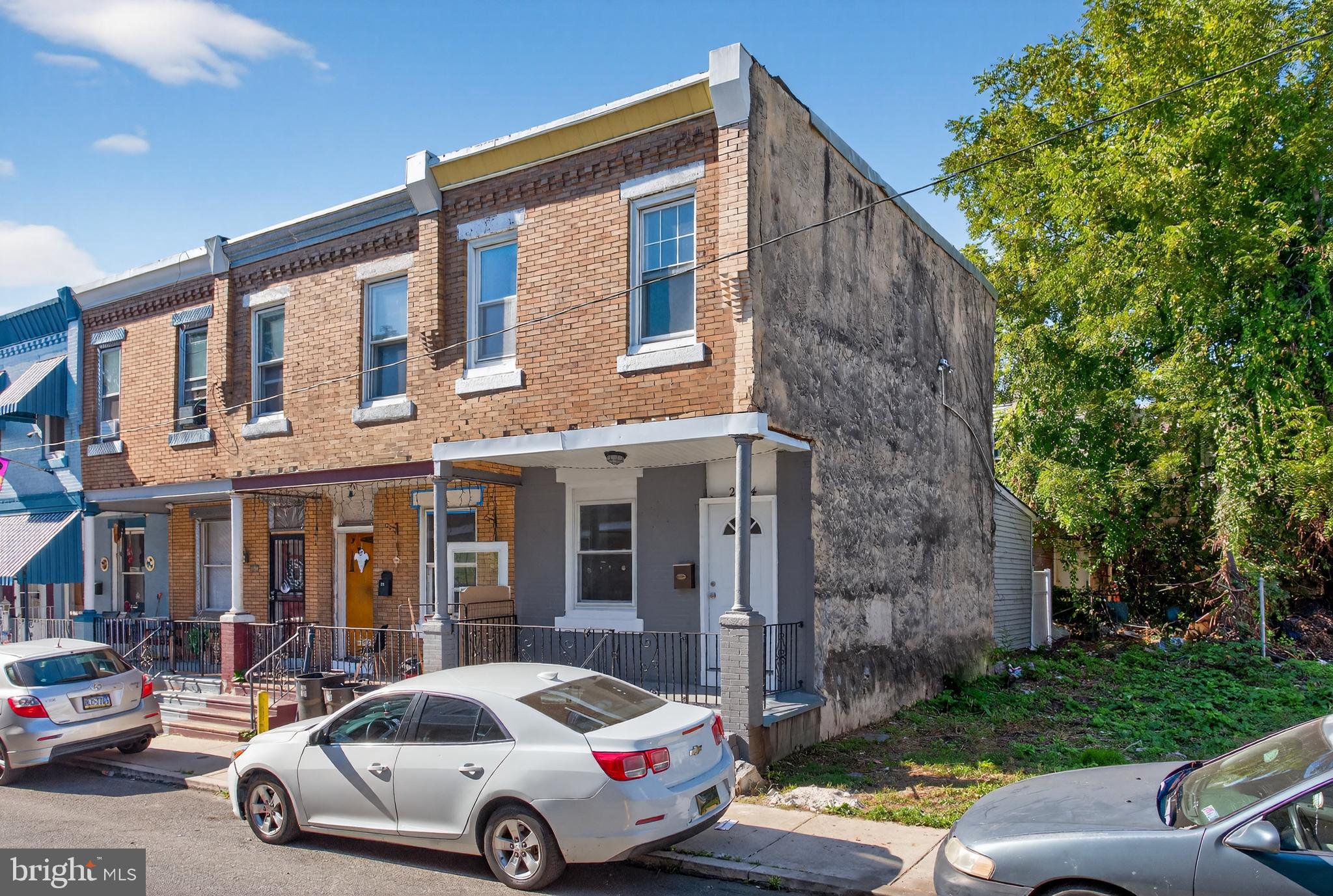 PORT RICHMOND - Residential