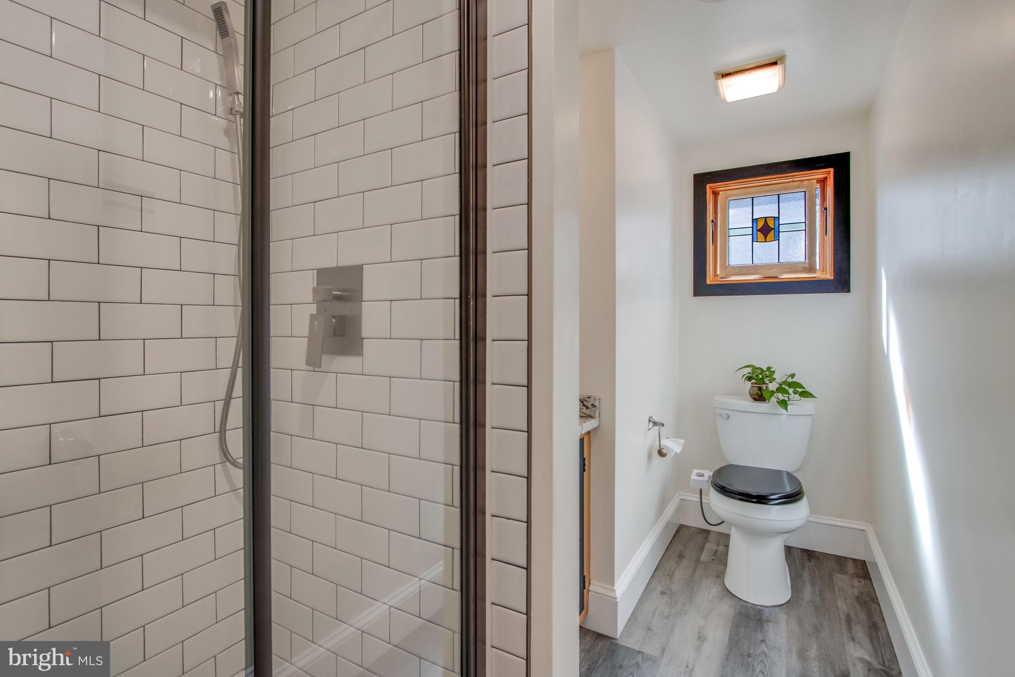 DEVRIES CIRCLE - Residential