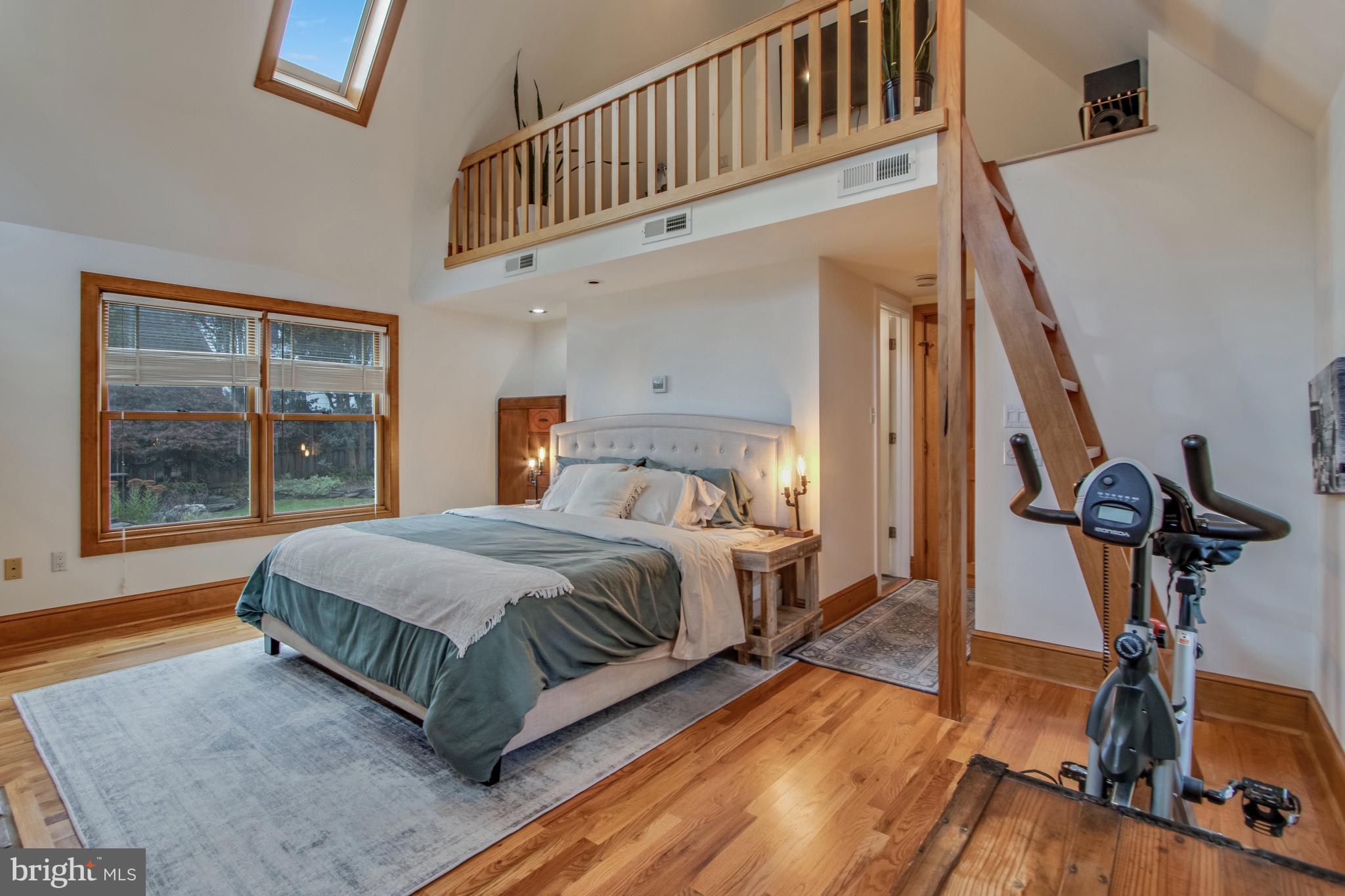 DEVRIES CIRCLE - Residential