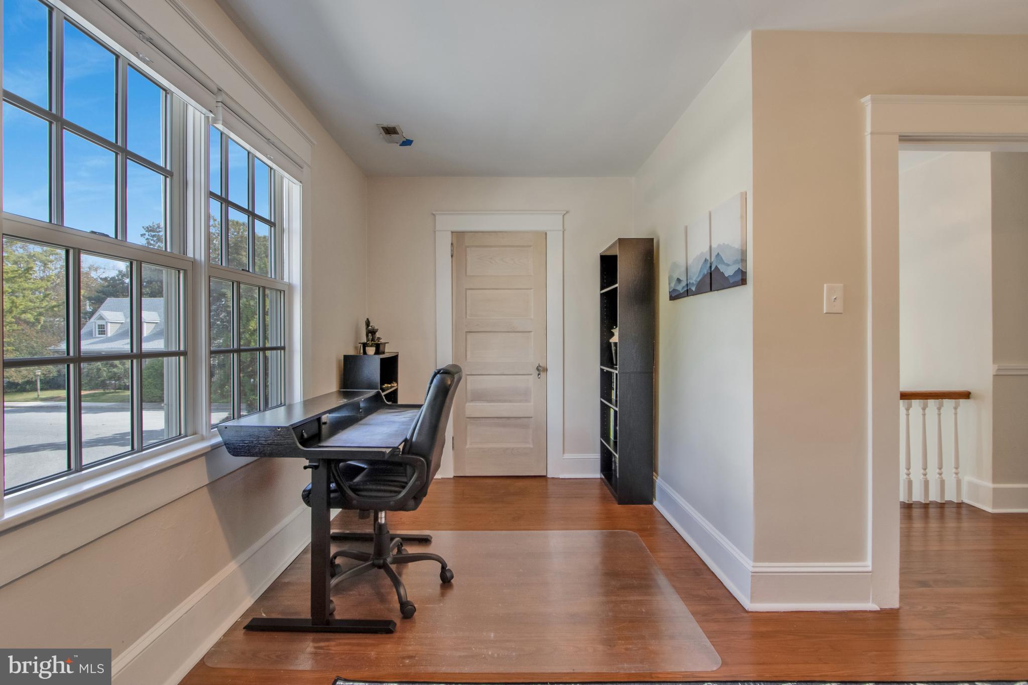 DEVRIES CIRCLE - Residential