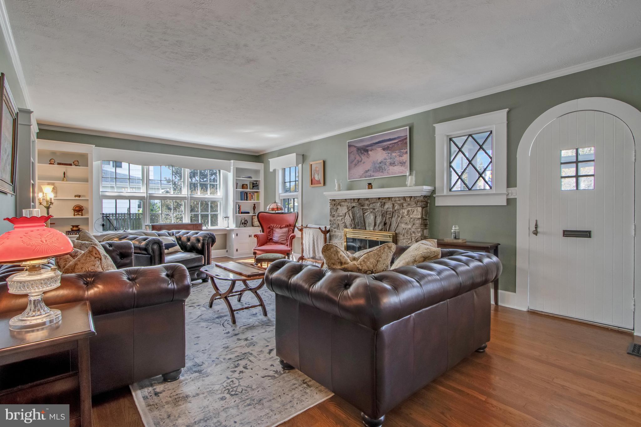 DEVRIES CIRCLE - Residential