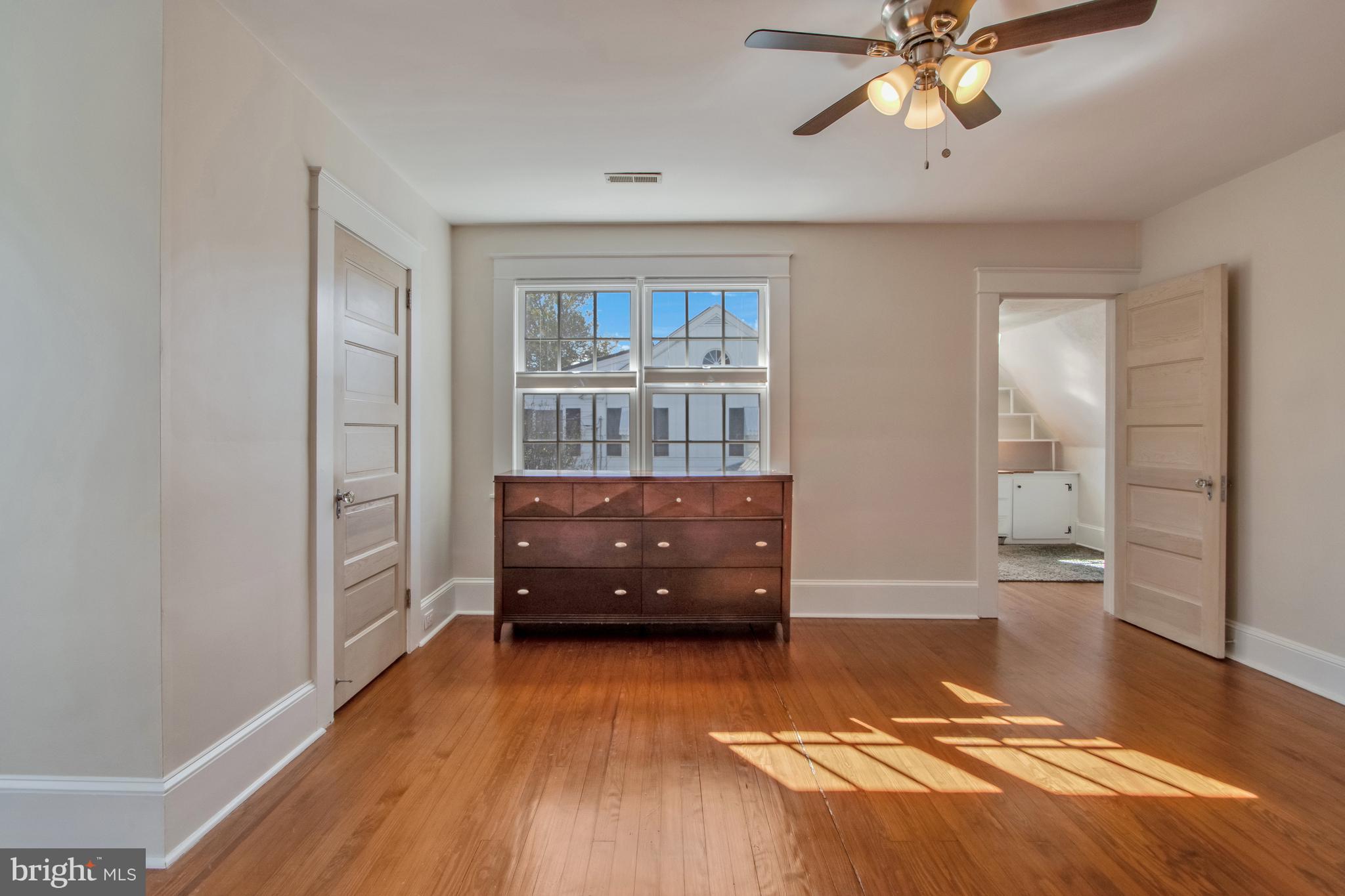 DEVRIES CIRCLE - Residential