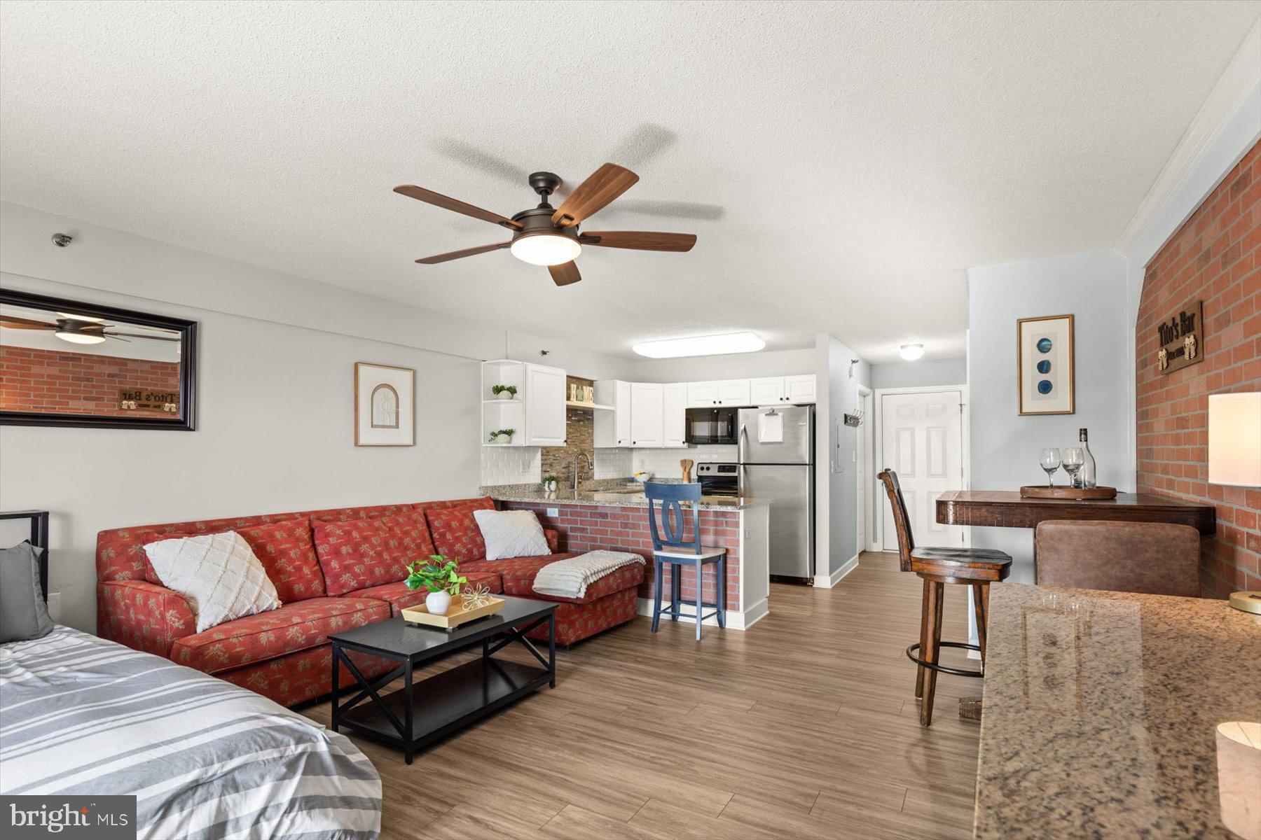 300 ROBIN DRIVE 106
