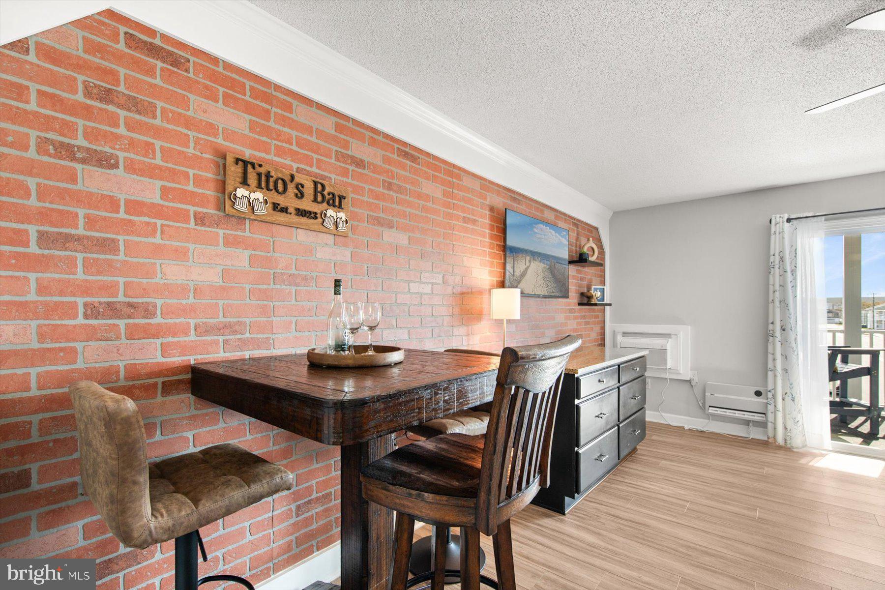 300 ROBIN DRIVE 106