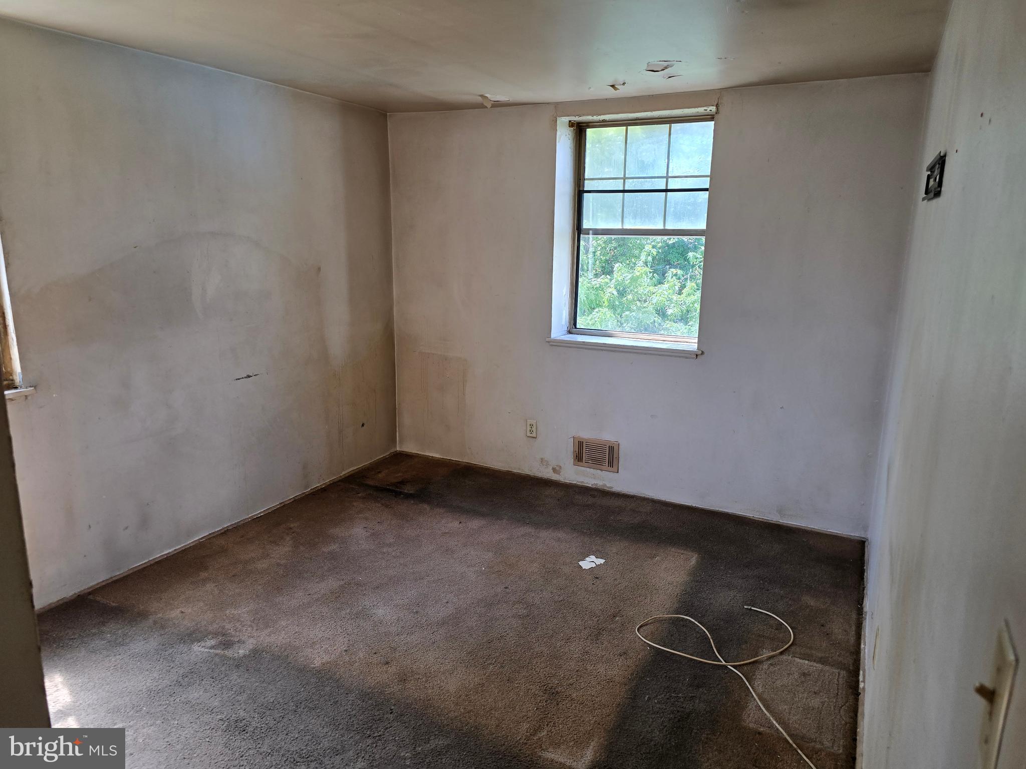 NORTHWOOD - Residential