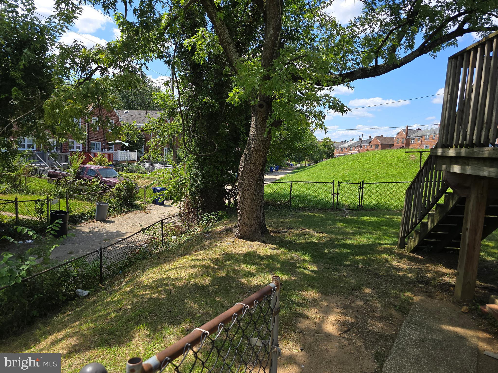 NORTHWOOD - Residential