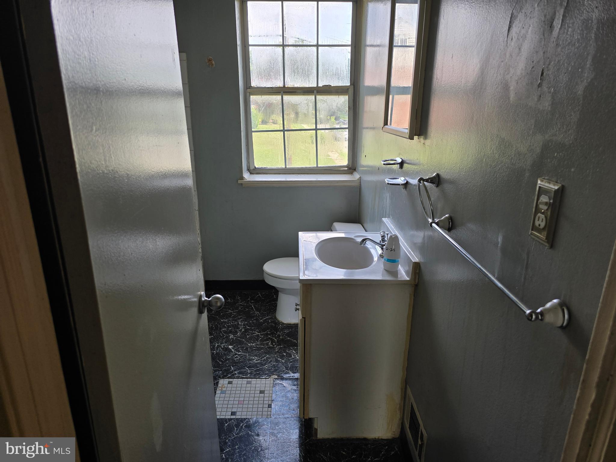 NORTHWOOD - Residential