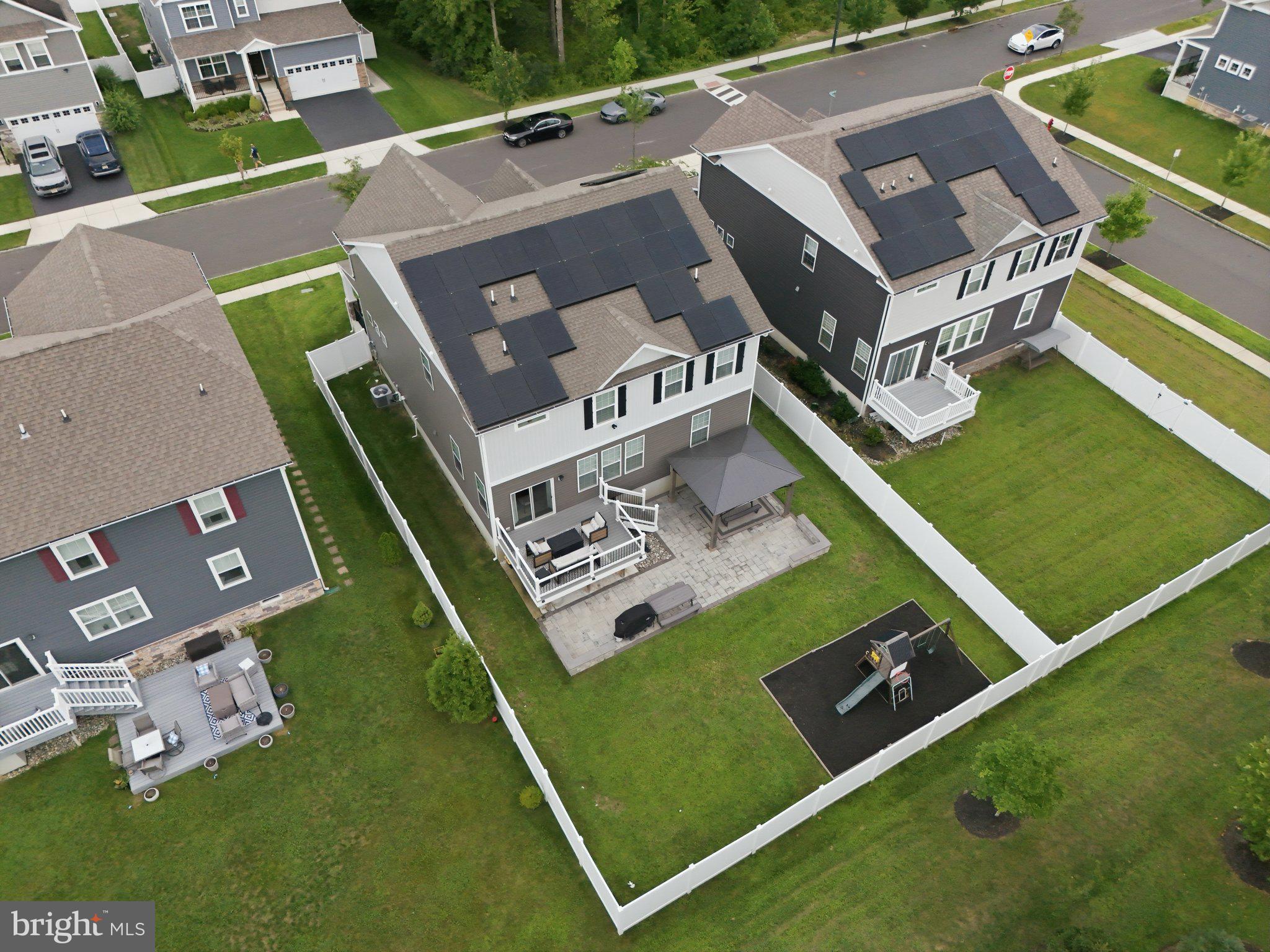 11 WESTMONT DRIVE