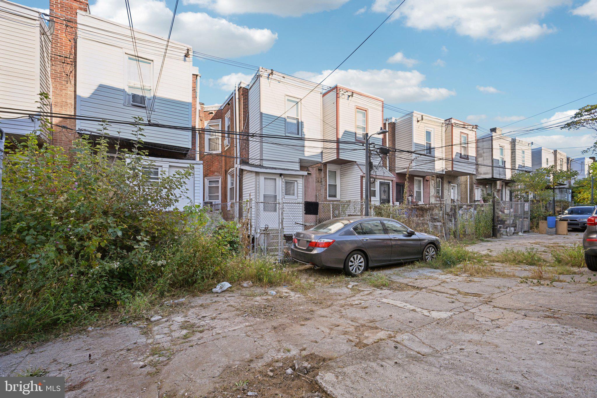 PHILADELPHIA - Residential