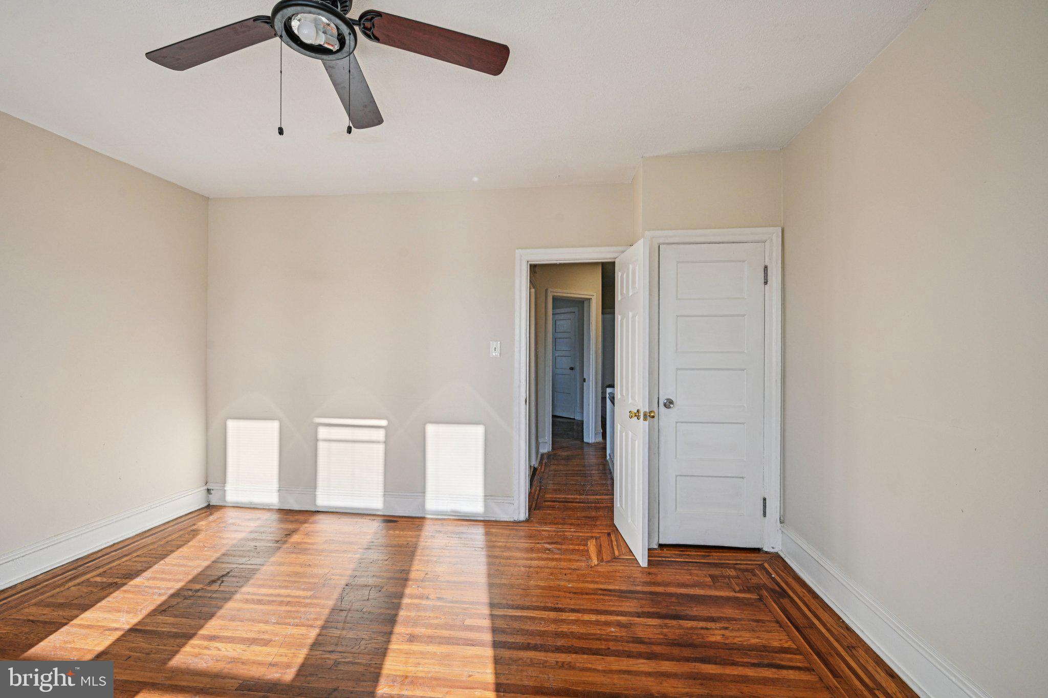 PHILADELPHIA - Residential