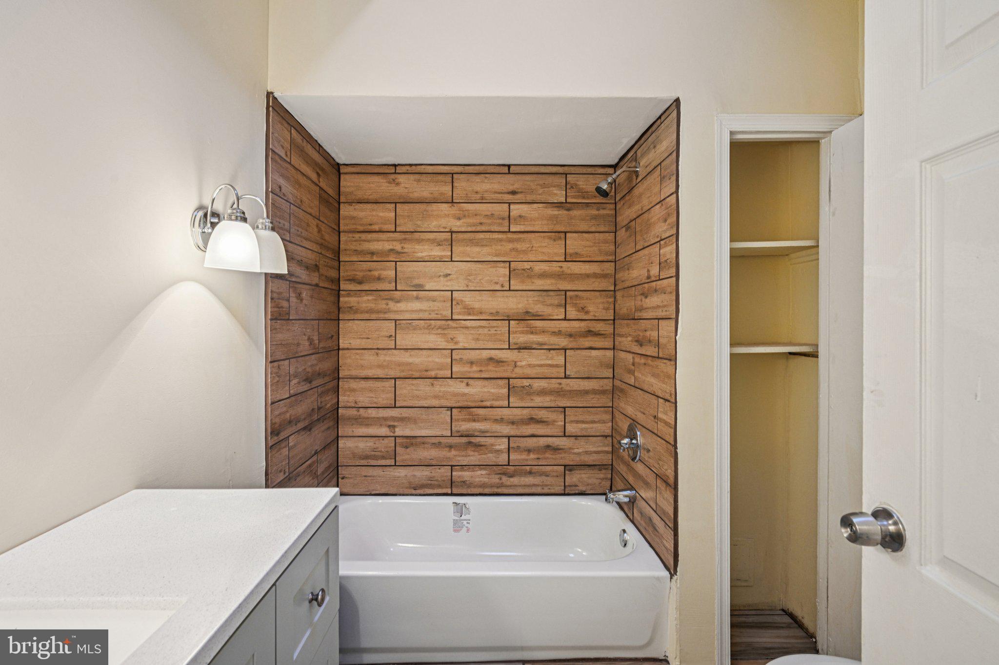 PHILADELPHIA - Residential