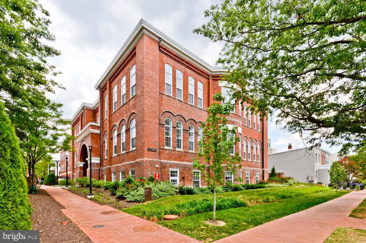 1324 E Street SE Unit 111, Washington, DC 20003