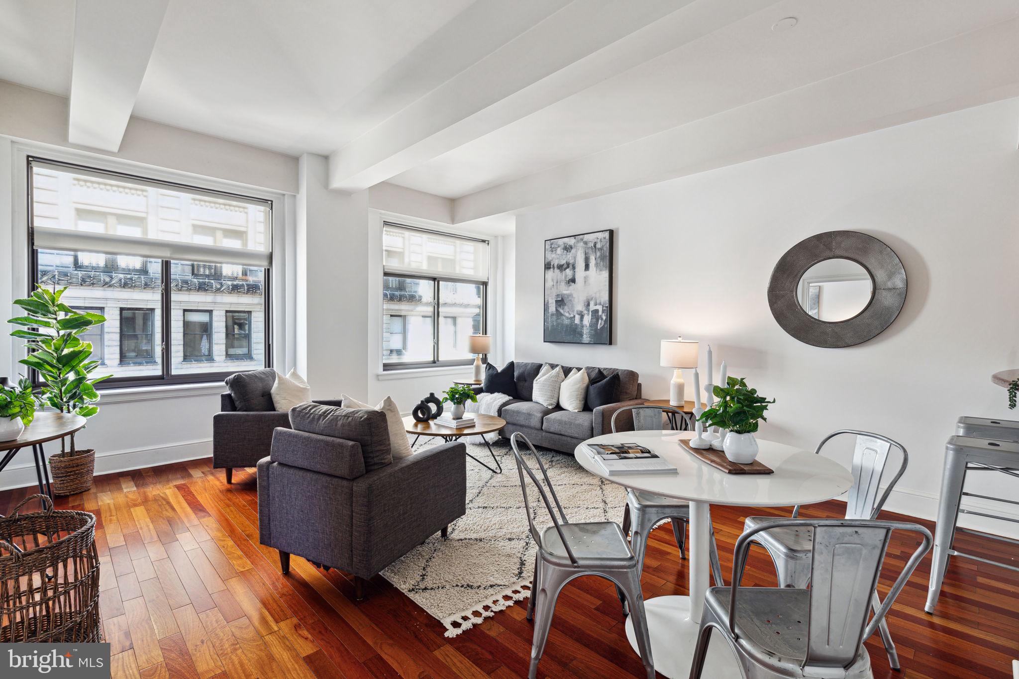AVENUE OF THE ARTS - Residential