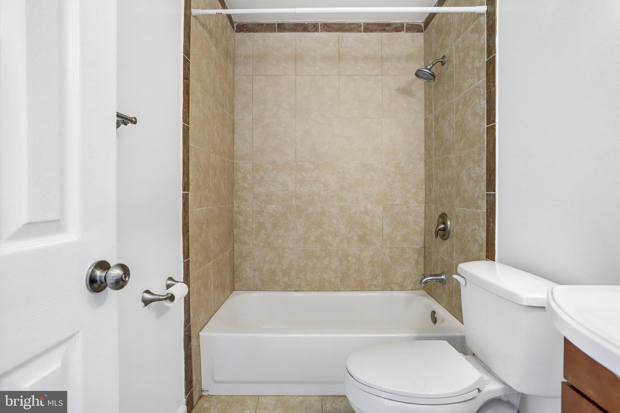 KETTERING CONDO - Residential