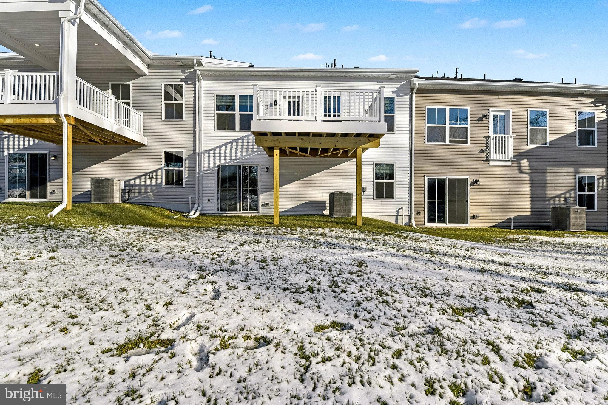 ABERDEEN OVERLOOK - Residential Lease