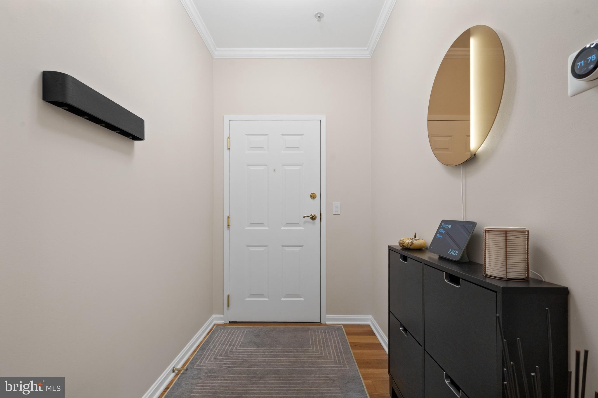 LEXINGTON SQUARE - Residential