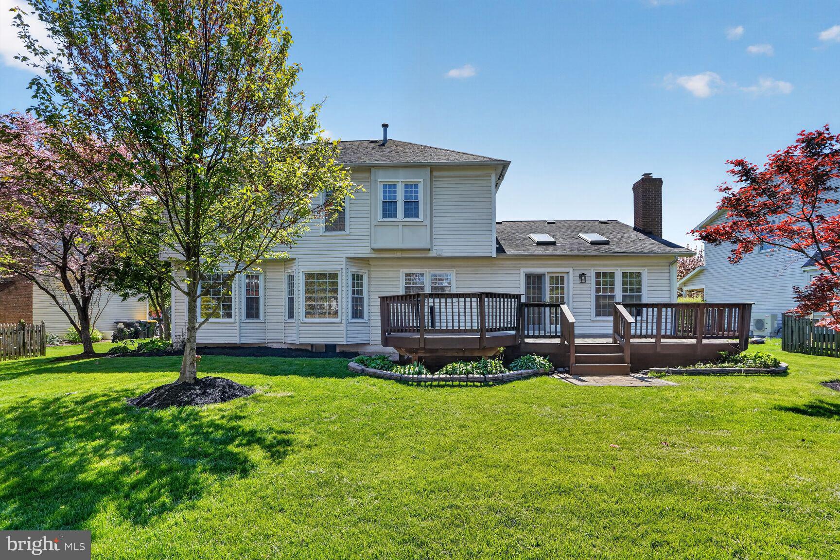 CHANTILLY HIGHLANDS - Residential