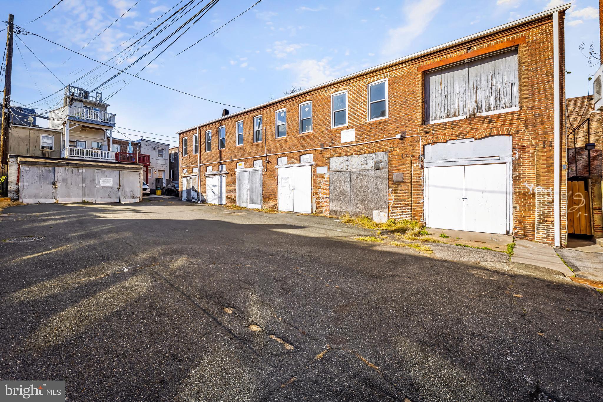 300-10 S CONKLING BACK ALLEY