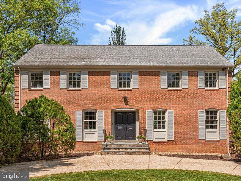 WOODSIDE FOREST - Residential