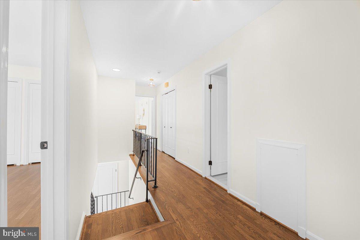 WOODSIDE FOREST - Residential