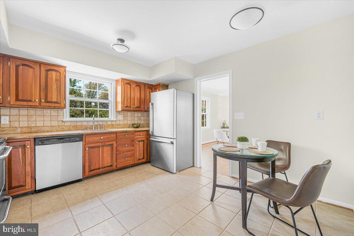 WOODSIDE FOREST - Residential