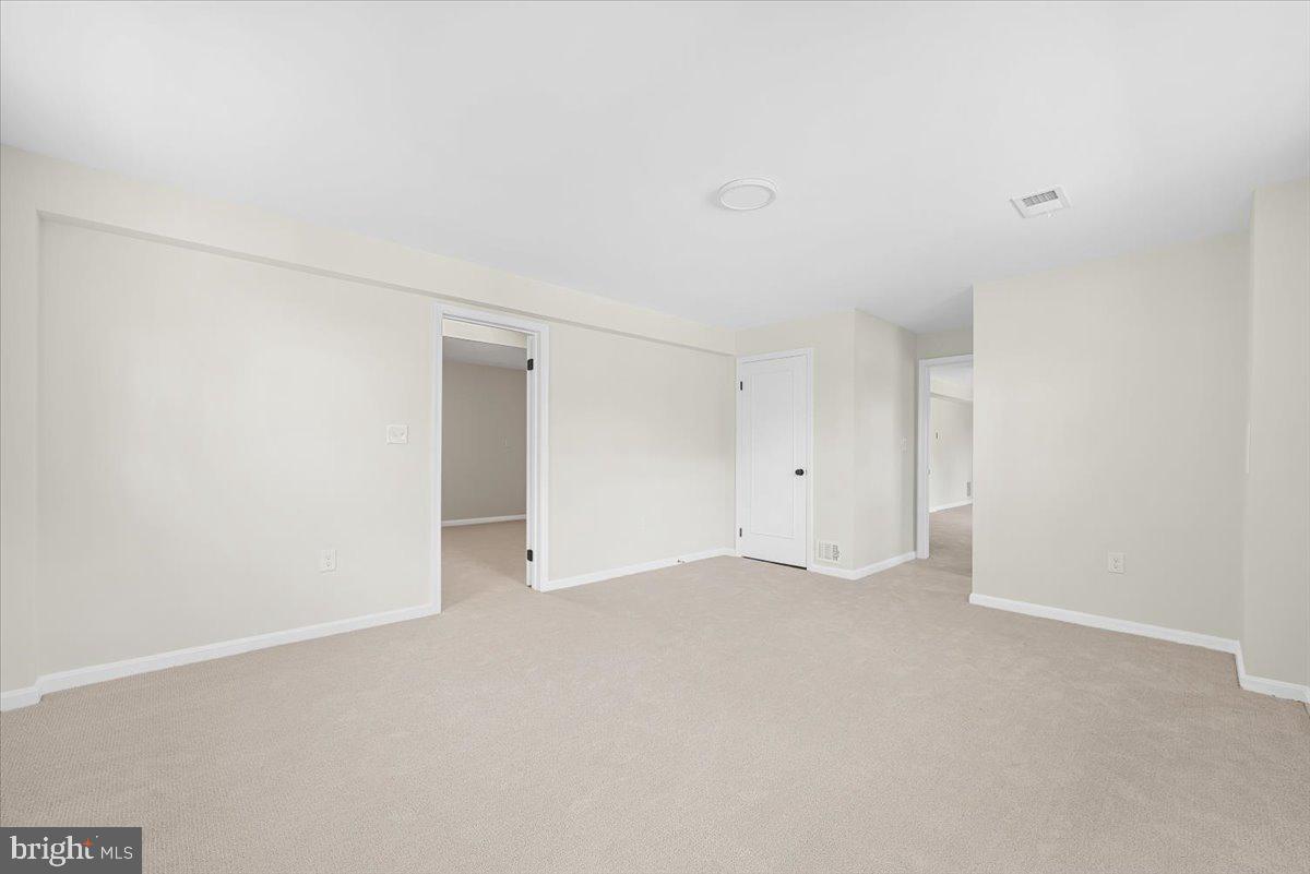 WOODSIDE FOREST - Residential