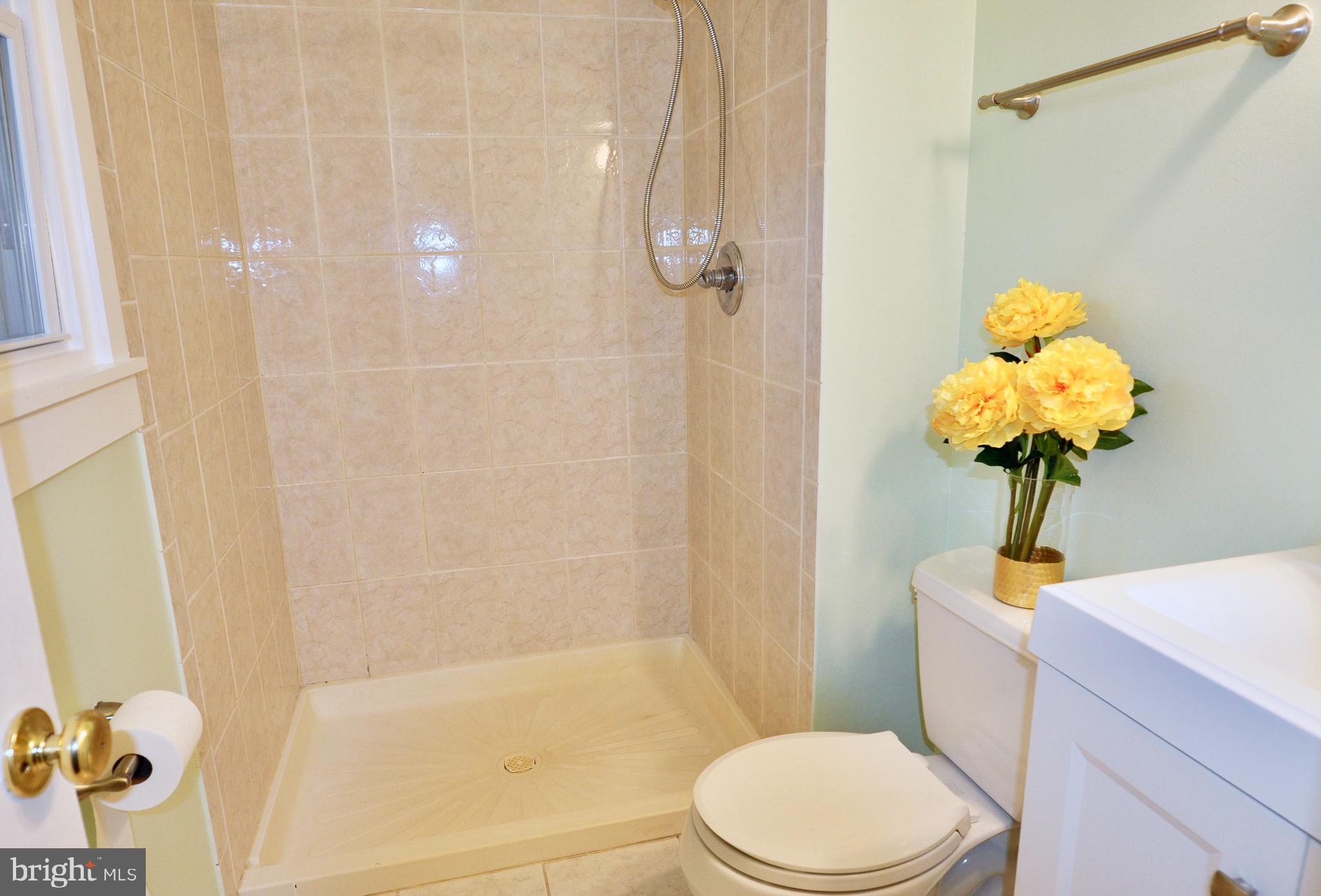 DALE CITY - Residential Lease