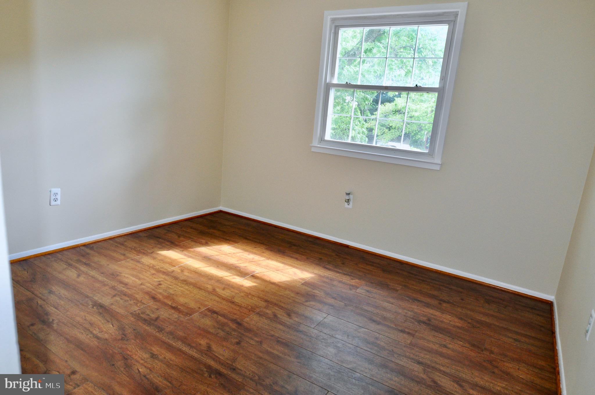 DALE CITY - Residential Lease